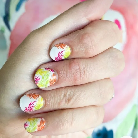 *Retired* Color Street: Frond of You | Tropical Summer Island Neon White Palm - Picture 6 of 10